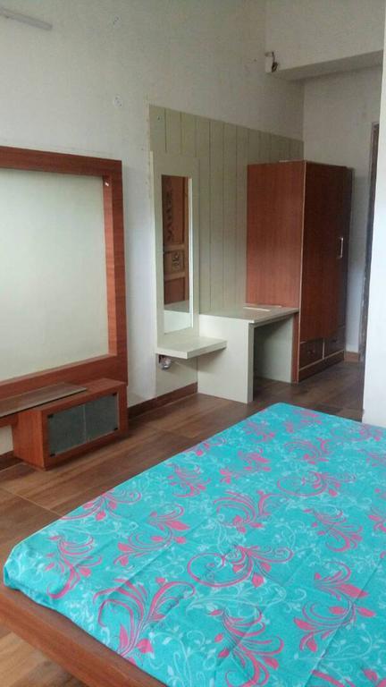 Hill Paradise Hotel Nagchala Exterior photo
